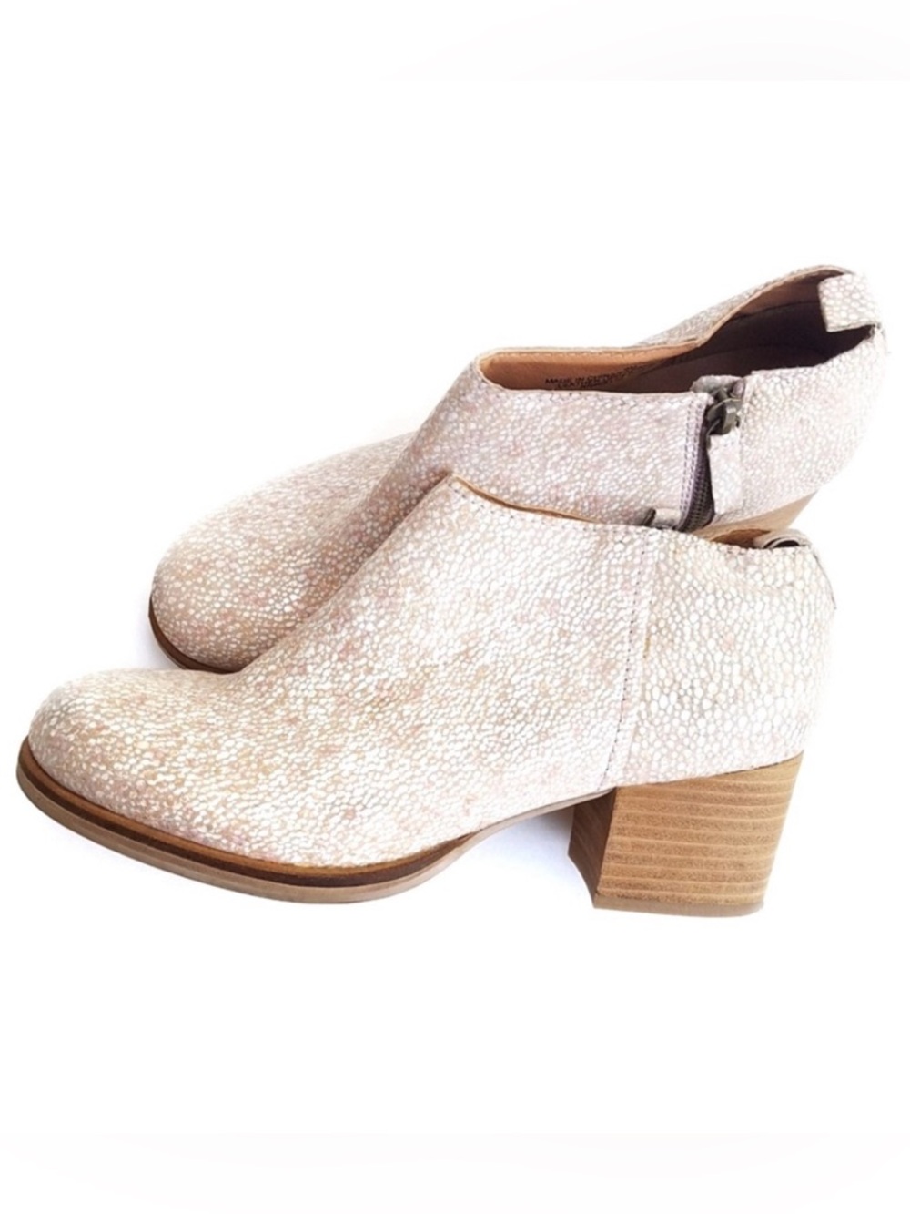 Anthropoligie stacked heel boots Urban Outfitters Cooperative booties size 9